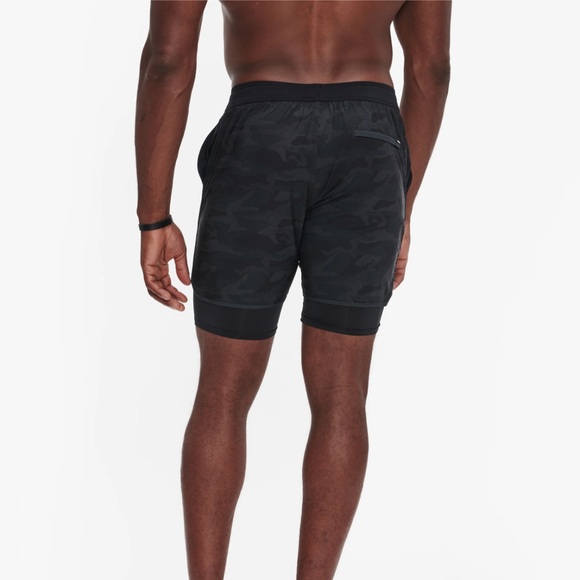 Vuori Stockton Athletic Shorts 6.5” Compression Liner Large Pockets Training - Picture 11 of 16